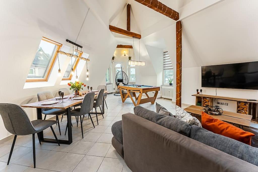 דירות וופרטל Loft Mit Billard-Tisch Und Ps4 מראה חיצוני תמונה