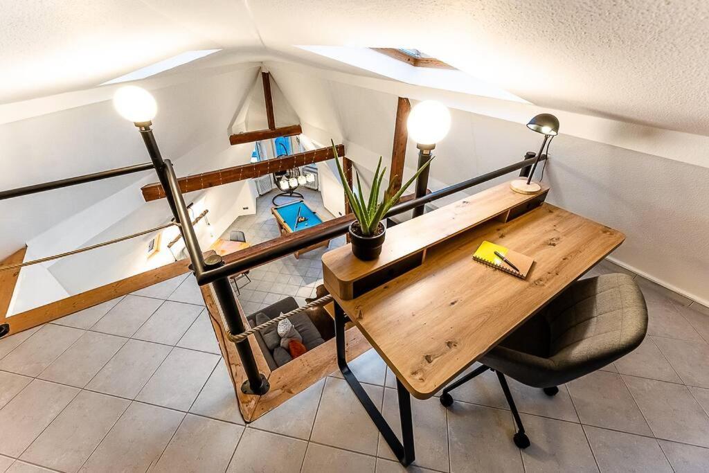 דירות וופרטל Loft Mit Billard-Tisch Und Ps4 מראה חיצוני תמונה