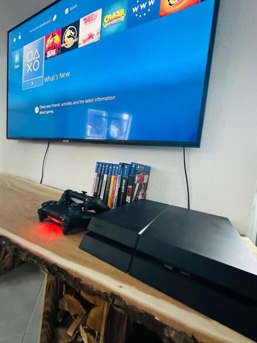 דירות וופרטל Loft Mit Billard-Tisch Und Ps4 מראה חיצוני תמונה